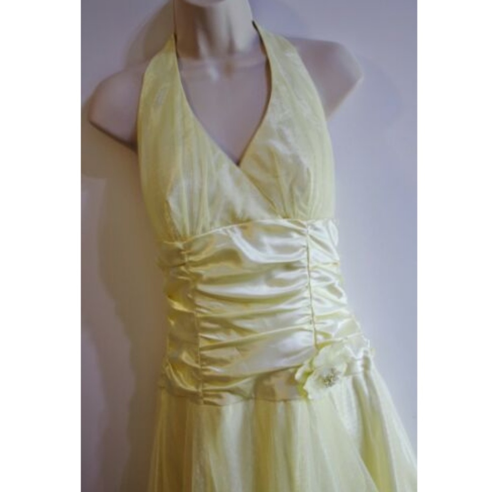 Women's Formal Ball Gown Dress Size 11 12 Yellow - Picture 2 of 6